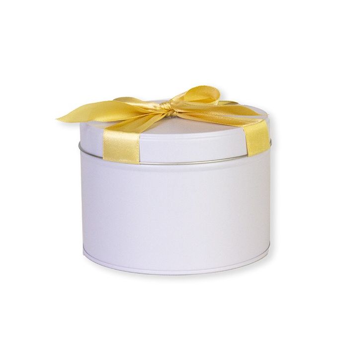 Geschenkblik met gouden strik
