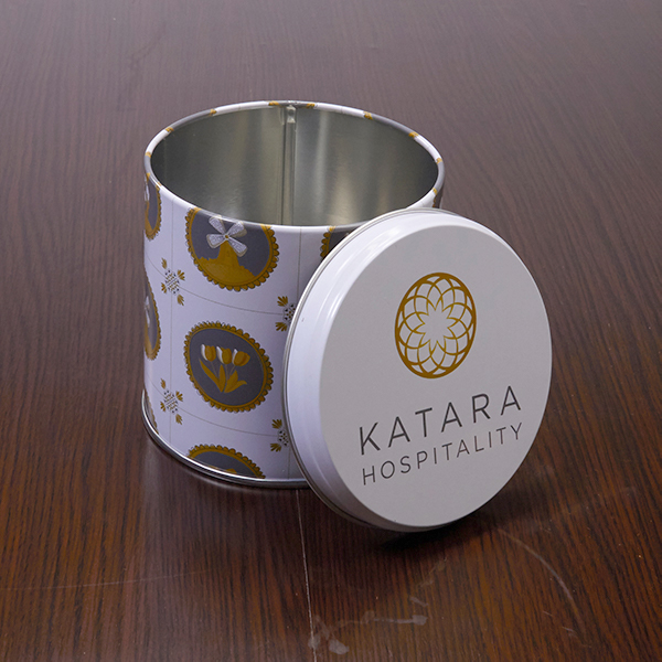 Oer Hollandse all over bedrukte blikken voor Katara Hospitality