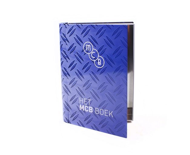 Het MCB boek maar dan als blik!